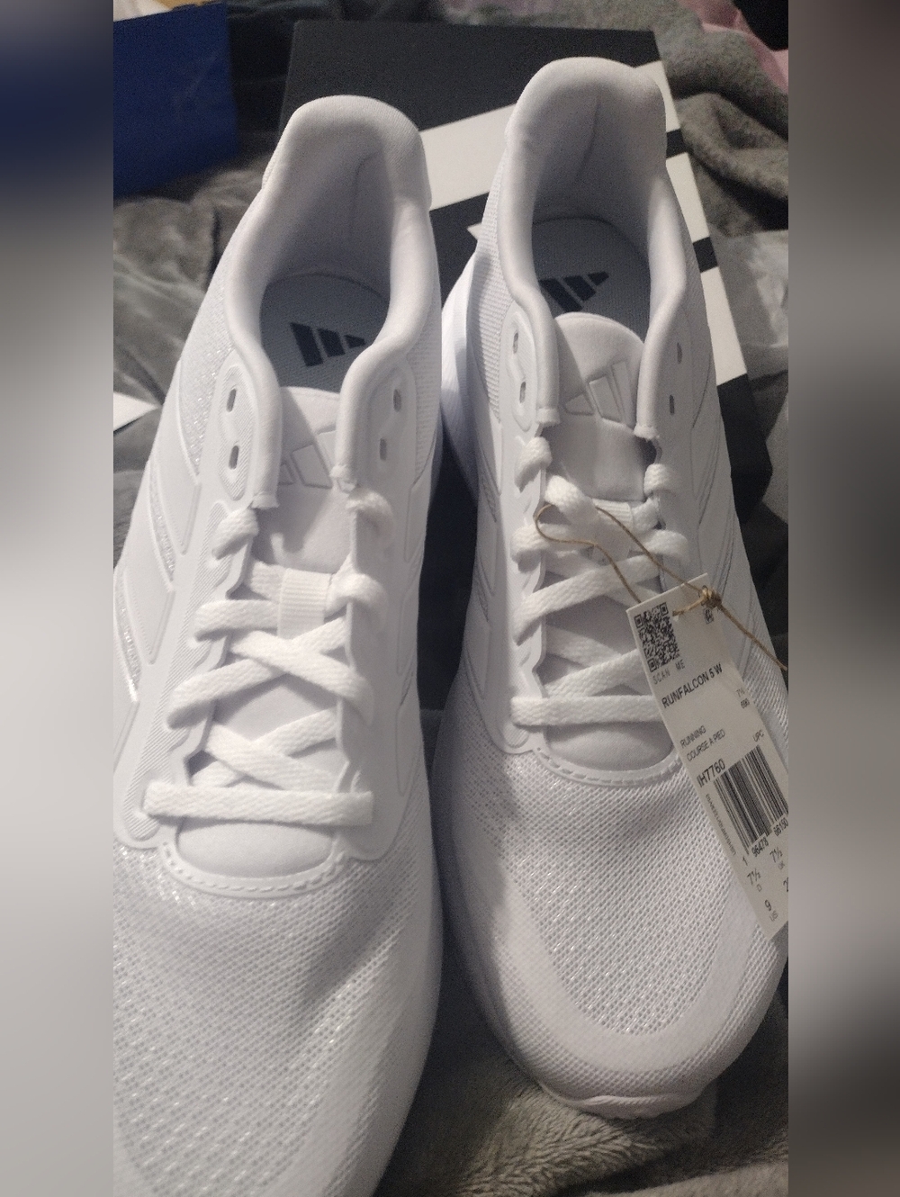 Women's Adidas Runfalcon 5 W Sz 9 White Sneakers - Athletic Shoes NIB